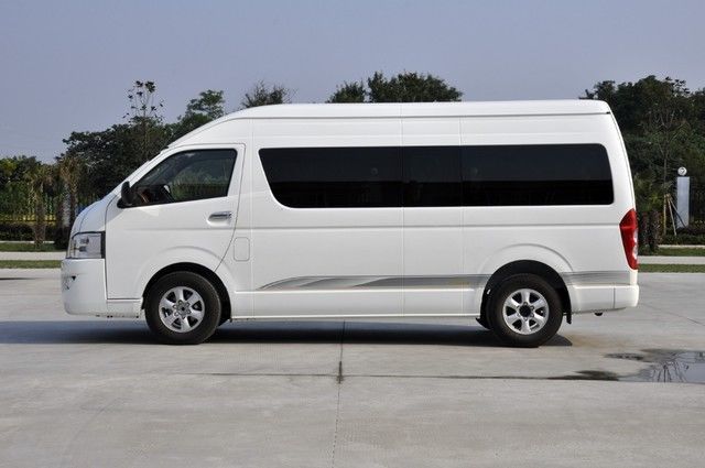 Toyota HiAce Review 2015 LWB Crew Van