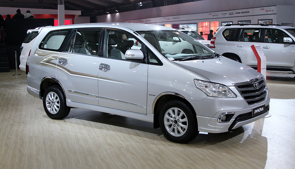 2014 Toyota Innova launched with a new face  Auto News